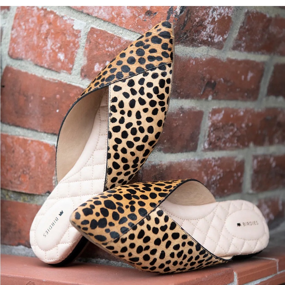 Birdies The Swan mini cheetah